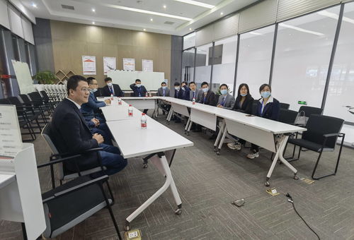 小潔機器人參加“未來工廠”標桿游學 解碼新智造，賦能企業(yè)內訓